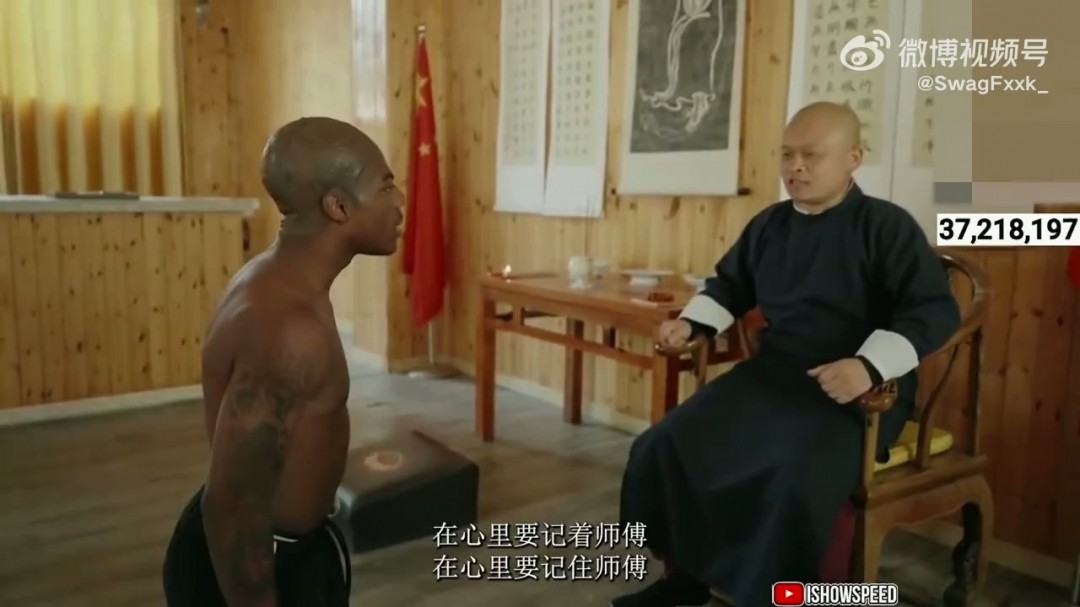 学习中国功夫！“甲亢哥”现身中国河南少林寺